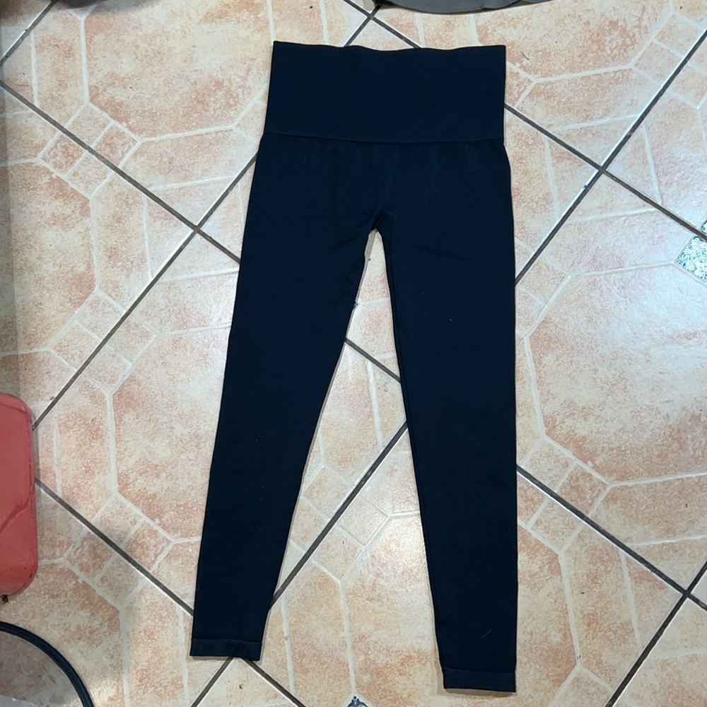 Assets by SPANX leggings tights pants bottoms